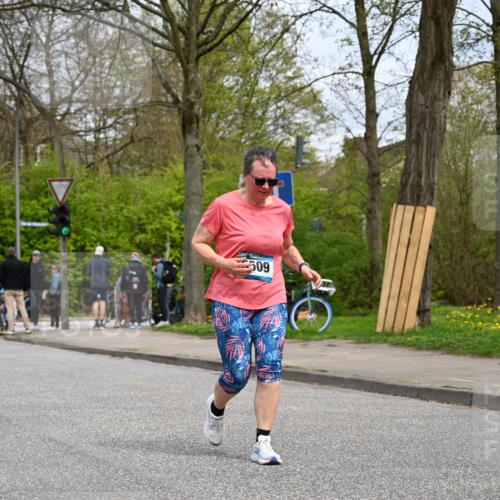 12.04.2026 - 45. Internationalen Wilhelmsburger Insellauf J. Mangold http://msf.ph/oto/9519261 12.04.2026 13:28:17 Ziel 5695, 3800, 2630, 5520, 5509, 4316, 3564, 3483, 4471 meine-sportfotos.de