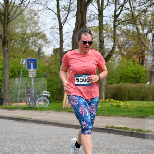 12.04.2026 - 45. Internationalen Wilhelmsburger Insellauf J. Mangold http://msf.ph/oto/9519273 12.04.2026 13:28:18 Ziel 5695, 3800, 2630, 5520, 5509, 5509, 4316, 3564, 3483, 4471 meine-sportfotos.de
