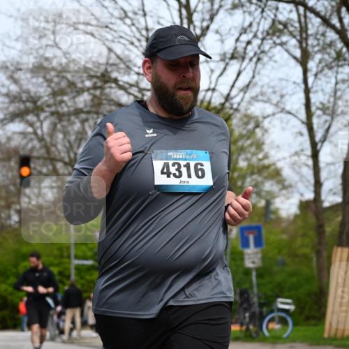 12.04.2026 - 45. Internationalen Wilhelmsburger Insellauf J. Mangold http://msf.ph/oto/9519296 12.04.2026 13:28:22 Ziel 3800, 2630, 5520, 5509, 4316, 4316, 3564, 3483, 4471 meine-sportfotos.de