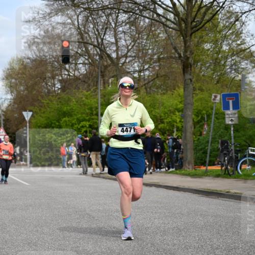 12.04.2026 - 45. Internationalen Wilhelmsburger Insellauf J. Mangold http://msf.ph/oto/9519316 12.04.2026 13:28:29 Ziel 3800, 2630, 5520, 5509, 4316, 3564, 3483, 4471, 4303, 4302, 4304 meine-sportfotos.de