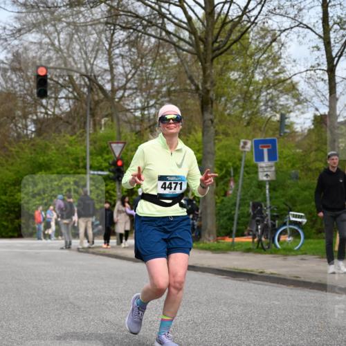 12.04.2026 - 45. Internationalen Wilhelmsburger Insellauf J. Mangold http://msf.ph/oto/9519321 12.04.2026 13:28:30 Ziel 3800, 2630, 5520, 5509, 5509, 4316, 3564, 3483, 4471, 4303, 4302, 4304 meine-sportfotos.de