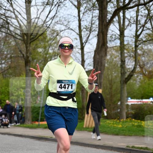 12.04.2026 - 45. Internationalen Wilhelmsburger Insellauf J. Mangold http://msf.ph/oto/9519331 12.04.2026 13:28:30 Ziel 3800, 2630, 5520, 5509, 5509, 4316, 3564, 3483, 4471, 4303, 4302, 4304 meine-sportfotos.de