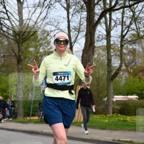 12.04.2026 - 45. Internationalen Wilhelmsburger Insellauf J. Mangold http://msf.ph/oto/9519332 12.04.2026 13:28:31 Ziel 3800, 2630, 5520, 5509, 4316, 3564, 3483, 4471, 4303, 4302, 4304 meine-sportfotos.de
