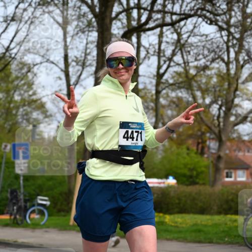 12.04.2026 - 45. Internationalen Wilhelmsburger Insellauf J. Mangold http://msf.ph/oto/9519336 12.04.2026 13:28:31 Ziel 3800, 2630, 5520, 5509, 4316, 3564, 3483, 4471, 4303, 4302, 4304 meine-sportfotos.de