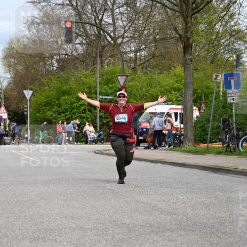 12.04.2026 - 45. Internationalen Wilhelmsburger Insellauf J. Mangold http://msf.ph/oto/9519582 12.04.2026 13:30:43 Ziel 4324, 4429, 2003, 4456, 4463, 5815, 5546, 5745, 2494 meine-sportfotos.de