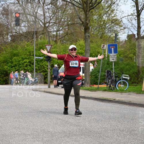 12.04.2026 - 45. Internationalen Wilhelmsburger Insellauf J. Mangold http://msf.ph/oto/9519593 12.04.2026 13:30:44 Ziel 4324, 4429, 2003, 4456, 4463, 5815, 5546, 5745, 2494 meine-sportfotos.de