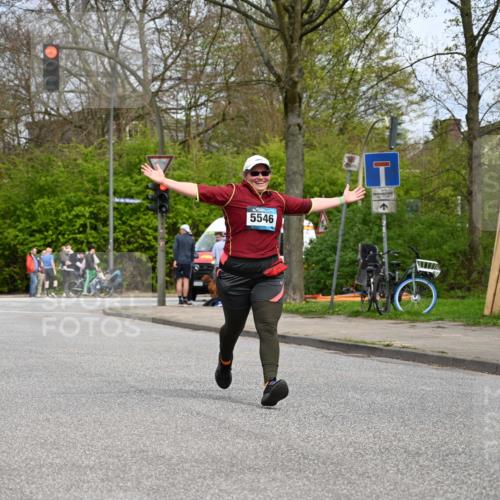 12.04.2026 - 45. Internationalen Wilhelmsburger Insellauf J. Mangold http://msf.ph/oto/9519594 12.04.2026 13:30:44 Ziel 4324, 4429, 2003, 4456, 4463, 5815, 5546, 5745, 2494 meine-sportfotos.de