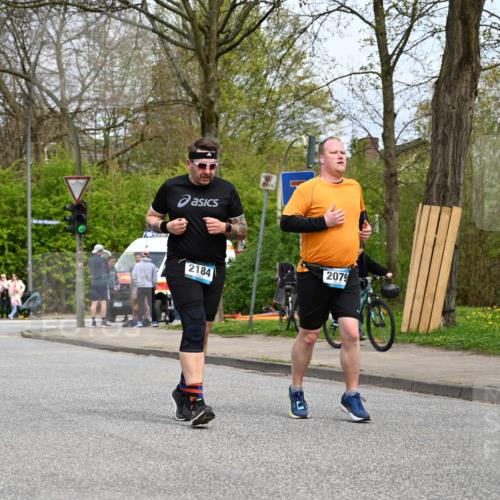 12.04.2026 - 45. Internationalen Wilhelmsburger Insellauf J. Mangold http://msf.ph/oto/9519648 12.04.2026 13:31:20 Ziel 5745, 2494, 2184, 2079 meine-sportfotos.de