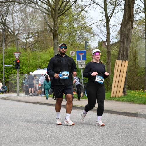 12.04.2026 - 45. Internationalen Wilhelmsburger Insellauf J. Mangold http://msf.ph/oto/9519797 12.04.2026 13:32:32 Ziel 4065, 3231, 2397, 3684, 2909, 3836, 5224 meine-sportfotos.de