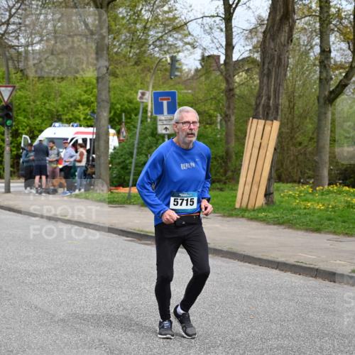 12.04.2026 - 45. Internationalen Wilhelmsburger Insellauf J. Mangold http://msf.ph/oto/9519838 12.04.2026 13:32:52 Ziel 3836, 5224, 3980, 5715, 3530 meine-sportfotos.de