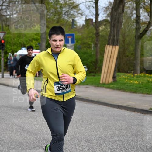 12.04.2026 - 45. Internationalen Wilhelmsburger Insellauf J. Mangold http://msf.ph/oto/9519863 12.04.2026 13:32:56 Ziel 3836, 5224, 3980, 5715, 3530 meine-sportfotos.de