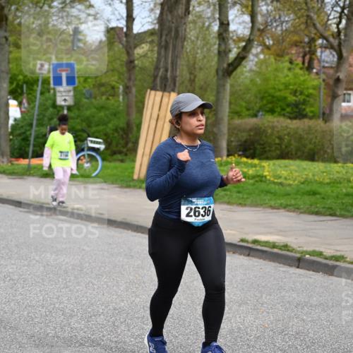 12.04.2026 - 45. Internationalen Wilhelmsburger Insellauf J. Mangold http://msf.ph/oto/9519886 12.04.2026 13:33:24 Ziel 5715, 3530, 2636 meine-sportfotos.de
