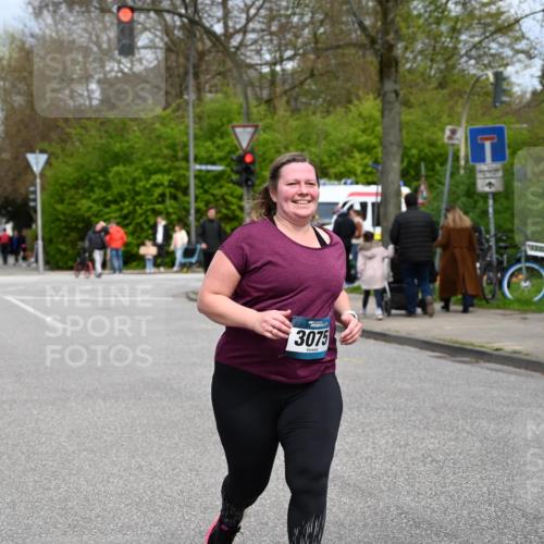 12.04.2026 - 45. Internationalen Wilhelmsburger Insellauf J. Mangold http://msf.ph/oto/9519915 12.04.2026 13:34:05 Ziel 3409, 3075 meine-sportfotos.de