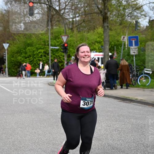 12.04.2026 - 45. Internationalen Wilhelmsburger Insellauf J. Mangold http://msf.ph/oto/9519916 12.04.2026 13:34:05 Ziel 3409, 3075 meine-sportfotos.de