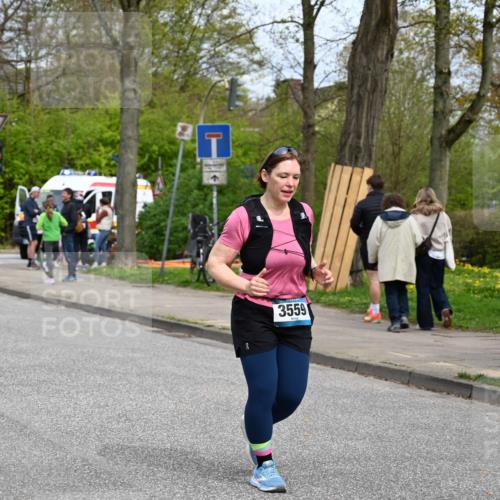 12.04.2026 - 45. Internationalen Wilhelmsburger Insellauf J. Mangold http://msf.ph/oto/9520054 12.04.2026 13:36:39 Ziel 2773, 3559, 5604 meine-sportfotos.de