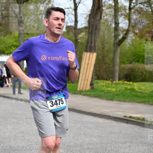 12.04.2026 - 45. Internationalen Wilhelmsburger Insellauf J. Mangold http://msf.ph/oto/9520073 12.04.2026 13:36:56 Ziel 2773, 3559, 5604, 3475 meine-sportfotos.de