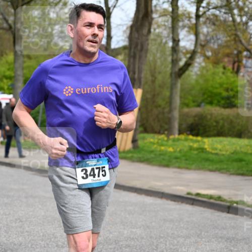 12.04.2026 - 45. Internationalen Wilhelmsburger Insellauf J. Mangold http://msf.ph/oto/9520075 12.04.2026 13:36:56 Ziel 2773, 3559, 5604, 3475 meine-sportfotos.de