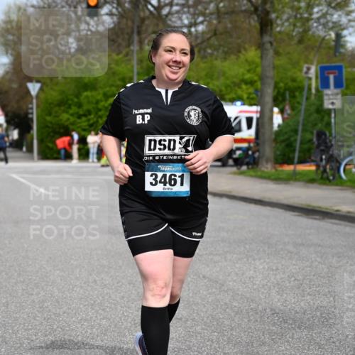 12.04.2026 - 45. Internationalen Wilhelmsburger Insellauf J. Mangold http://msf.ph/oto/9520133 12.04.2026 13:41:09 Ziel 3461 meine-sportfotos.de