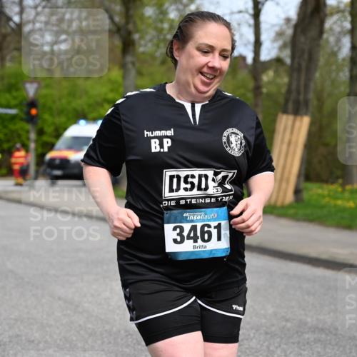 12.04.2026 - 45. Internationalen Wilhelmsburger Insellauf J. Mangold http://msf.ph/oto/9520142 12.04.2026 13:41:10 Ziel 3461 meine-sportfotos.de