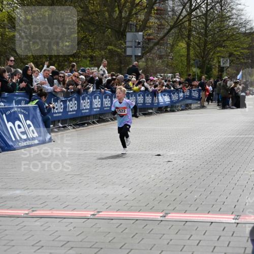 12.04.2026 - 45. Internationalen Wilhelmsburger Insellauf J. Mangold http://msf.ph/oto/9520145 12.04.2026 14:07:52 Ziel 1522 meine-sportfotos.de