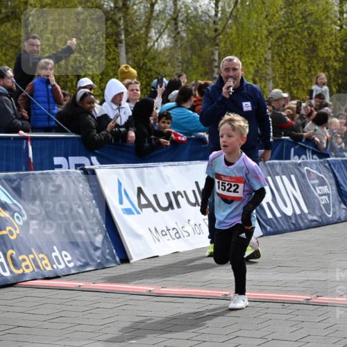 12.04.2026 - 45. Internationalen Wilhelmsburger Insellauf J. Mangold http://msf.ph/oto/9520170 12.04.2026 14:07:54 Ziel 1522 meine-sportfotos.de