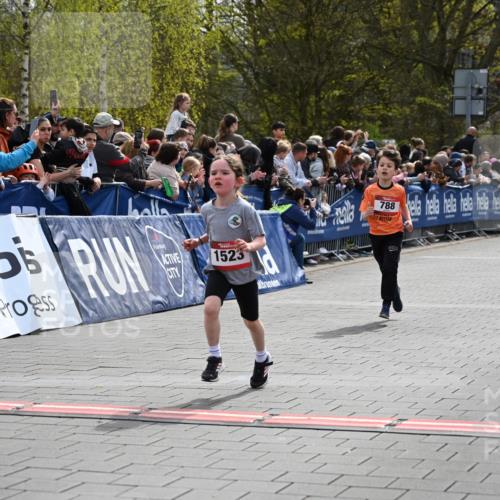 12.04.2026 - 45. Internationalen Wilhelmsburger Insellauf J. Mangold http://msf.ph/oto/9520226 12.04.2026 14:08:16 Ziel 1523, 788 meine-sportfotos.de