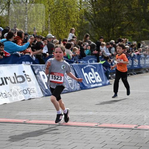 12.04.2026 - 45. Internationalen Wilhelmsburger Insellauf J. Mangold http://msf.ph/oto/9520230 12.04.2026 14:08:17 Ziel 1523, 788 meine-sportfotos.de