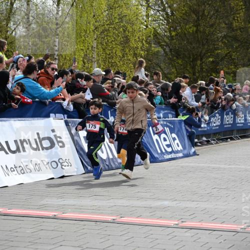 12.04.2026 - 45. Internationalen Wilhelmsburger Insellauf J. Mangold http://msf.ph/oto/9520351 12.04.2026 14:08:38 Ziel 1505, 782, 258, 175, 174, 653, 143 meine-sportfotos.de