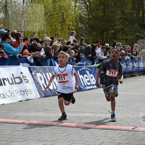 12.04.2026 - 45. Internationalen Wilhelmsburger Insellauf J. Mangold http://msf.ph/oto/9520449 12.04.2026 14:08:56 Ziel 754, 211, 711, 530, 91, 254, 1506, 266 meine-sportfotos.de