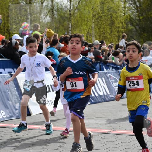 12.04.2026 - 45. Internationalen Wilhelmsburger Insellauf J. Mangold http://msf.ph/oto/9520462 12.04.2026 14:09:00 Ziel 211, 711, 530, 91, 254, 1506, 266, 713, 547, 762, 281, 928 meine-sportfotos.de