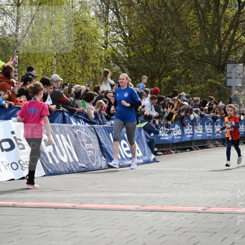 12.04.2026 - 45. Internationalen Wilhelmsburger Insellauf J. Mangold http://msf.ph/oto/9520686 12.04.2026 14:09:37 Ziel 25, 1066, 209, 915, 221, 541, 1501, 249, 1059, 1516, 94 meine-sportfotos.de