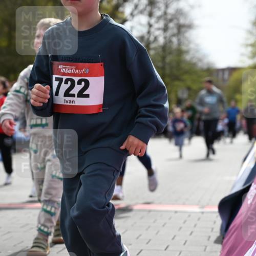 12.04.2026 - 45. Internationalen Wilhelmsburger Insellauf J. Mangold http://msf.ph/oto/9521097 12.04.2026 14:10:40 Ziel 717, 724, 929, 722, 239, 704, 725, 1521, 714, 726, 229, 553, 204, 705, 645 meine-sportfotos.de
