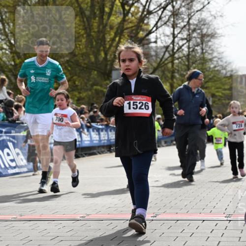 12.04.2026 - 45. Internationalen Wilhelmsburger Insellauf J. Mangold http://msf.ph/oto/9521182 12.04.2026 14:10:59 Ziel 643, 1514, 1526, 700, 707, 727, 57, 728 meine-sportfotos.de