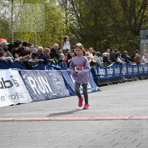 12.04.2026 - 45. Internationalen Wilhelmsburger Insellauf J. Mangold http://msf.ph/oto/9521366 12.04.2026 14:12:02 Ziel 462 meine-sportfotos.de