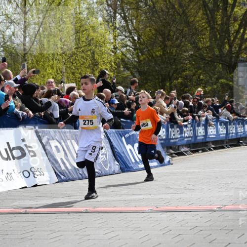 12.04.2026 - 45. Internationalen Wilhelmsburger Insellauf J. Mangold http://msf.ph/oto/9521472 12.04.2026 14:19:43 Ziel 1613, 950, 275, 480 meine-sportfotos.de