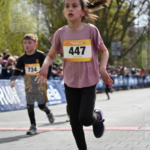 12.04.2026 - 45. Internationalen Wilhelmsburger Insellauf J. Mangold http://msf.ph/oto/9521647 12.04.2026 14:20:10 Ziel 631, 1621, 304, 225, 1618, 108, 534, 447, 560, 734, 775, 587, 405, 1060, 642, 753 meine-sportfotos.de