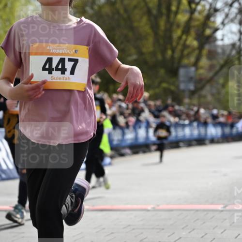 12.04.2026 - 45. Internationalen Wilhelmsburger Insellauf J. Mangold http://msf.ph/oto/9521650 12.04.2026 14:20:10 Ziel 631, 1621, 304, 225, 1618, 108, 534, 447, 560, 734, 775, 587, 405, 1060, 642, 753 meine-sportfotos.de