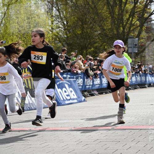12.04.2026 - 45. Internationalen Wilhelmsburger Insellauf J. Mangold http://msf.ph/oto/9521764 12.04.2026 14:20:28 Ziel 1058, 966, 998, 228, 298, 293, 744, 1008, 747, 262, 598, 730, 632, 1608 meine-sportfotos.de
