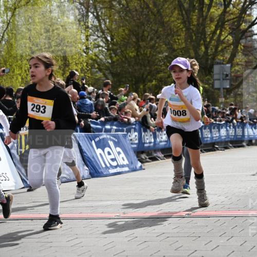 12.04.2026 - 45. Internationalen Wilhelmsburger Insellauf J. Mangold http://msf.ph/oto/9521766 12.04.2026 14:20:28 Ziel 1058, 966, 998, 228, 298, 293, 744, 1008, 747, 262, 598, 730, 632, 1608 meine-sportfotos.de