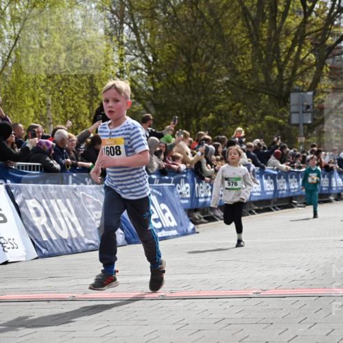 12.04.2026 - 45. Internationalen Wilhelmsburger Insellauf J. Mangold http://msf.ph/oto/9521789 12.04.2026 14:20:32 Ziel 744, 1008, 747, 262, 598, 730, 632, 1608, 165, 171, 20, 313 meine-sportfotos.de