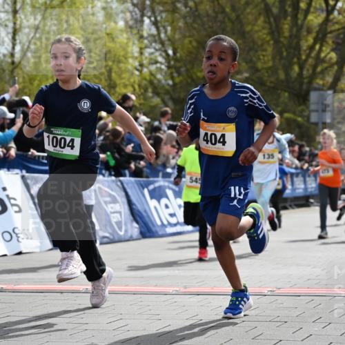 12.04.2026 - 45. Internationalen Wilhelmsburger Insellauf J. Mangold http://msf.ph/oto/9521877 12.04.2026 14:20:47 Ziel 578, 751, 940, 958, 832, 1610, 3, 285, 1073, 767, 404, 318, 539, 431, 135, 545, 537, 30, 133, 977, 84, 1606, 473, 956, 467 meine-sportfotos.de