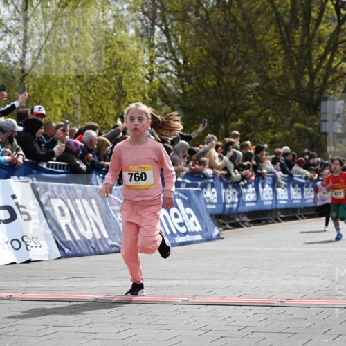 12.04.2026 - 45. Internationalen Wilhelmsburger Insellauf J. Mangold http://msf.ph/oto/9521941 12.04.2026 14:20:56 Ziel 324, 299, 1605, 278, 760, 257, 463, 437, 1616, 692 meine-sportfotos.de