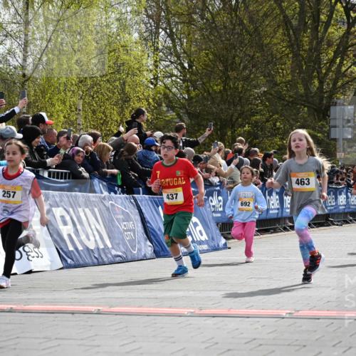 12.04.2026 - 45. Internationalen Wilhelmsburger Insellauf J. Mangold http://msf.ph/oto/9521953 12.04.2026 14:20:59 Ziel 760, 257, 463, 437, 1616, 692, 696, 107, 818, 732 meine-sportfotos.de