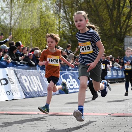 12.04.2026 - 45. Internationalen Wilhelmsburger Insellauf J. Mangold http://msf.ph/oto/9521966 12.04.2026 14:21:01 Ziel 257, 463, 437, 1616, 692, 696, 107, 818, 732, 756, 1603, 162 meine-sportfotos.de
