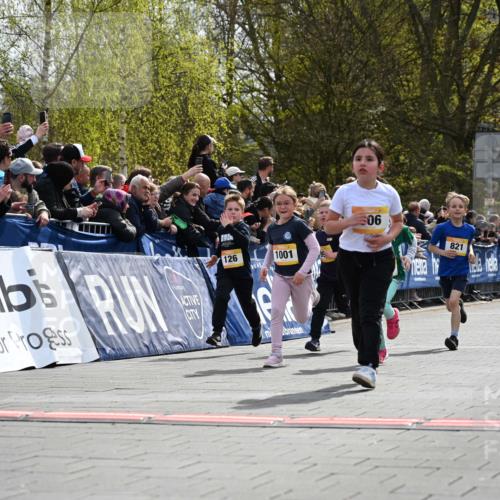 12.04.2026 - 45. Internationalen Wilhelmsburger Insellauf J. Mangold http://msf.ph/oto/9522037 12.04.2026 14:21:14 Ziel 634, 812, 618, 241, 306, 1001, 130, 126, 460, 821, 99, 771, 62, 768 meine-sportfotos.de