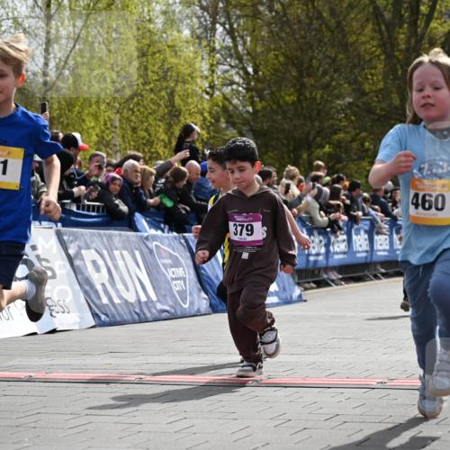 12.04.2026 - 45. Internationalen Wilhelmsburger Insellauf J. Mangold http://msf.ph/oto/9522066 12.04.2026 14:21:16 Ziel 618, 241, 306, 1001, 130, 126, 460, 821, 99, 771, 62, 768, 937, 263, 139, 1611 meine-sportfotos.de