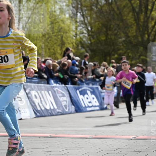 12.04.2026 - 45. Internationalen Wilhelmsburger Insellauf J. Mangold http://msf.ph/oto/9522116 12.04.2026 14:21:24 Ziel 139, 1611, 629, 566, 564, 607, 980, 1630, 991, 302, 562, 309, 282, 528 meine-sportfotos.de