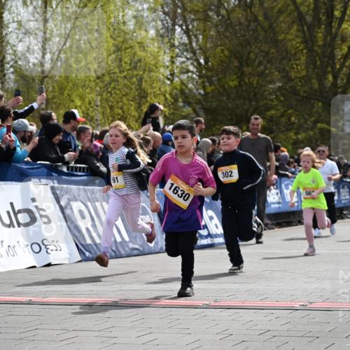 12.04.2026 - 45. Internationalen Wilhelmsburger Insellauf J. Mangold http://msf.ph/oto/9522124 12.04.2026 14:21:25 Ziel 629, 566, 564, 607, 980, 1630, 991, 302, 562, 309, 282, 528, 797, 984, 811, 128, 828 meine-sportfotos.de