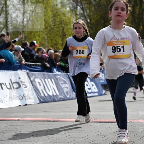 12.04.2026 - 45. Internationalen Wilhelmsburger Insellauf J. Mangold http://msf.ph/oto/9522192 12.04.2026 14:21:38 Ziel 972, 1627, 951, 260, 957, 823, 117, 558, 267, 657, 698, 678, 279 meine-sportfotos.de