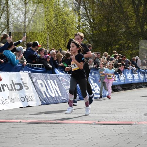 12.04.2026 - 45. Internationalen Wilhelmsburger Insellauf J. Mangold http://msf.ph/oto/9522200 12.04.2026 14:21:39 Ziel 1627, 951, 260, 957, 823, 117, 558, 267, 657, 698, 678, 279 meine-sportfotos.de